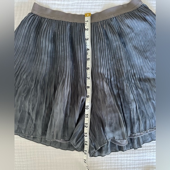 NWT Free People Crinkle‎ Pleat Flowy Whimsigoth Foil Skort Skirt Gunmetal Gray,S - Picture 5 of 10